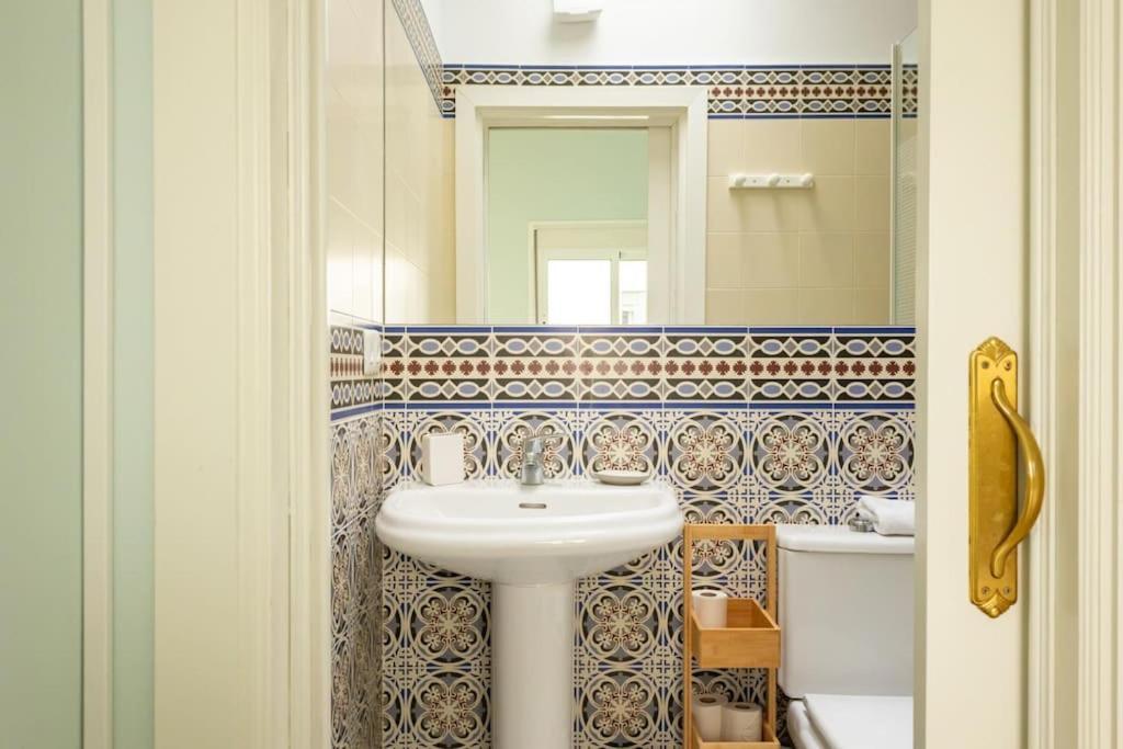 Pasaje Mallol Penthouse By Valcambre